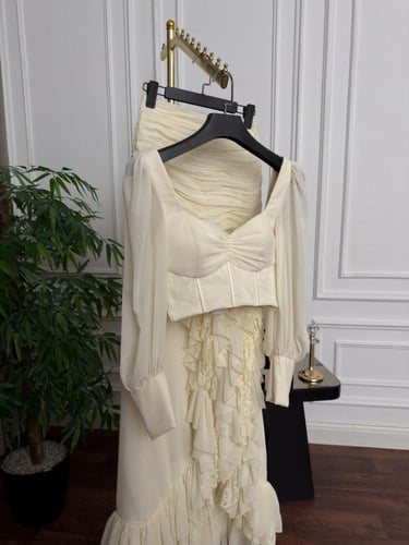 طقم قطعتين بثلاث الوان