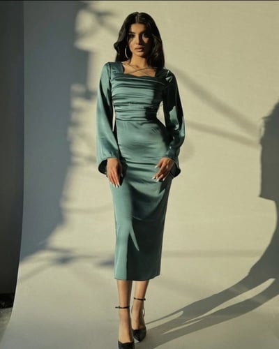 فستان رانيا كحلي العيد