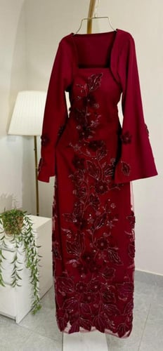 فستان سهره عنابي