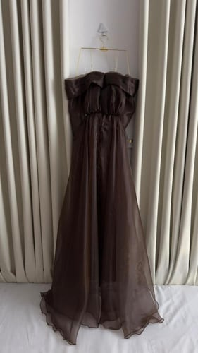 فستان سهره بني