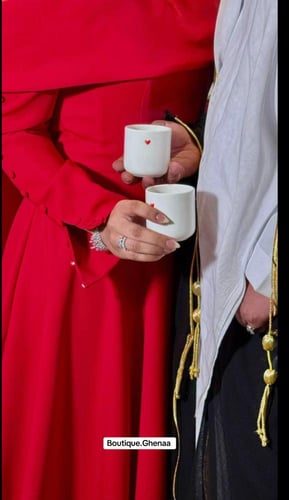 فستان ملاك احمر