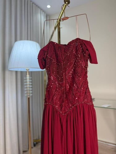 فستان سهره عنابي