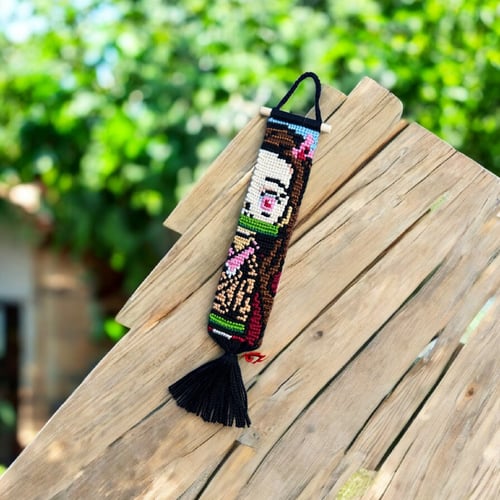 شخصية نيزوكو كامادو من انمي قاتل الشياطين