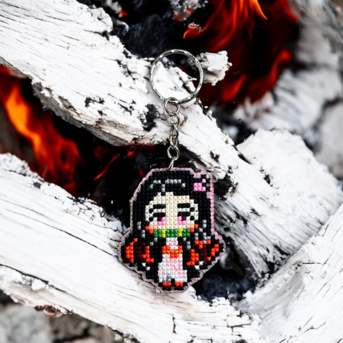 ميدالية شخصية Nezuko من انمي قاتل الشياطين