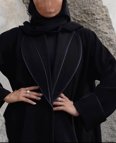 عبايه مستقيمه A كريب ايليت 1045