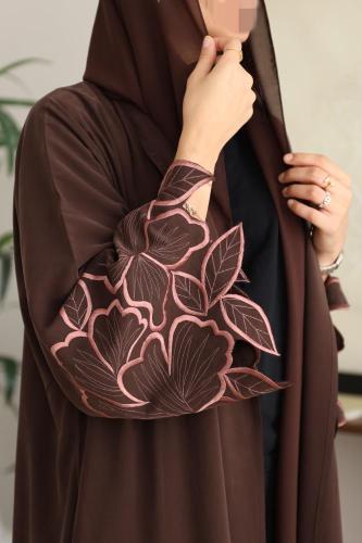 عبايه كريب حرير نص كلوش 1010