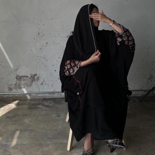 ملكي ب شك عنابي وفضي 1209