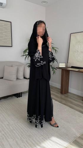 عباية كريب كوري نص كلوش 1002