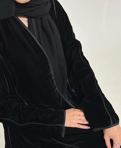 عبايه شتوي مبطن 1342