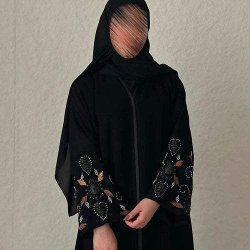 ملكي ب تطريز وشك 1424