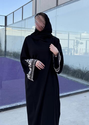 قماش كريب كوري بشك اكمام 1086