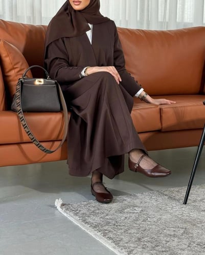 عبايه كريب بقصه كلوش 1050