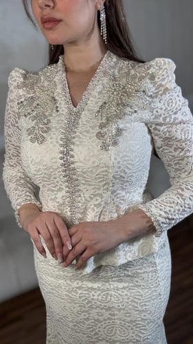 طقم شك بالصدر