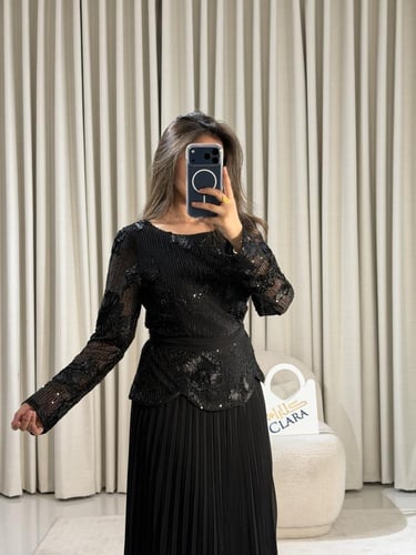 فستان فخم بتطريز ناعم ولمسة أناقة راقية