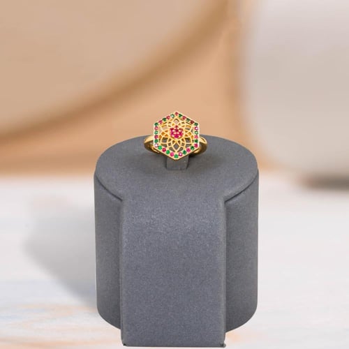 الطقم الملتفت السداسي