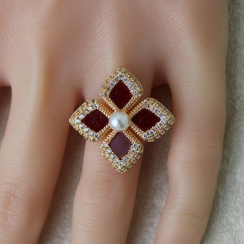 اسواره وردة الامازون العنابي