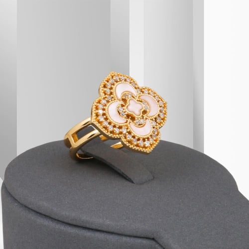 خاتم الورده الرخاميه البيضاء