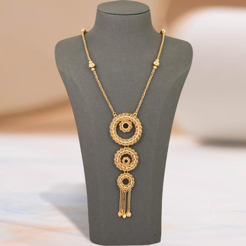 عقد بديل الذهب الدوائر المتشابكة