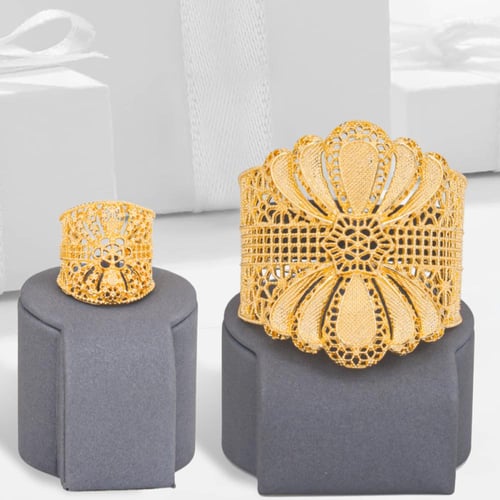 أسوارة وخاتم بديل الذهب عريضة