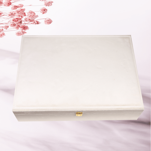 طقم ام العروس المكون من 6 بناجر وطقم ملكي سبائك وح...