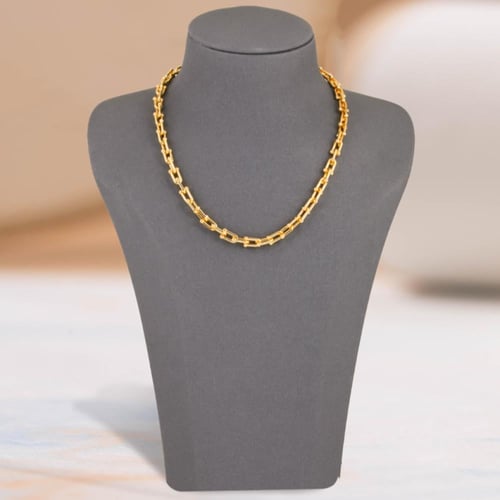 طقم تفني بتصميم عالي بديل الذهب