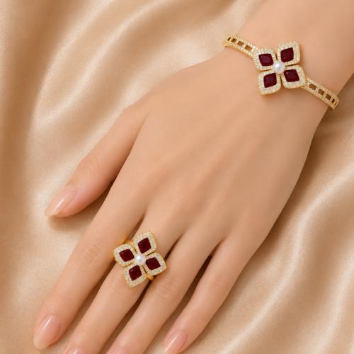 اسواره وردة الامازون العنابي