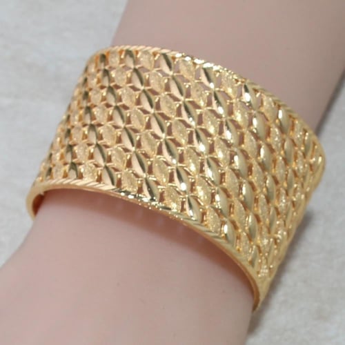 اسوارة وخاتم حبات الهيل