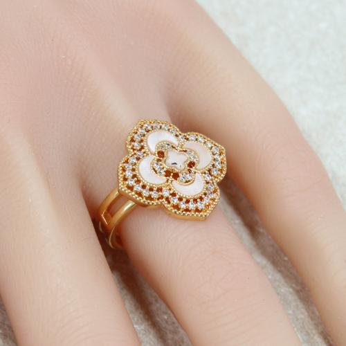 خاتم الورده الرخاميه البيضاء