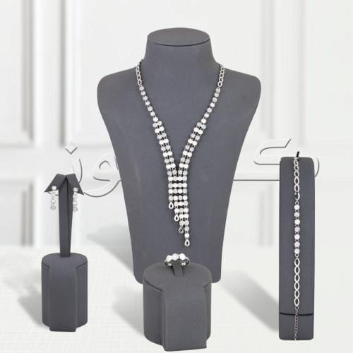 طقم الشومية زركون فضي