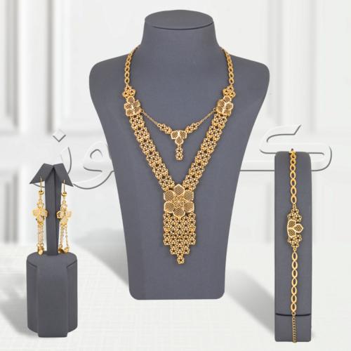 طقم الزهره الذهبيه بديل الذهب