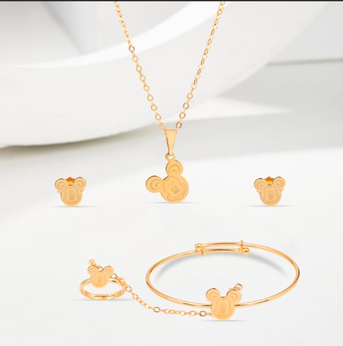 مجموعة الاطفال طقم ميكي ماوس و 4بناجر مبروم