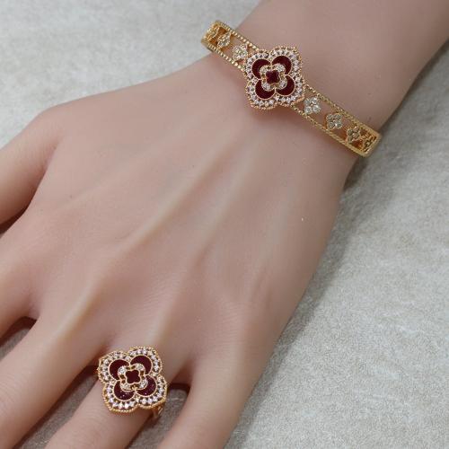 اسواره وردة النيل العنابي