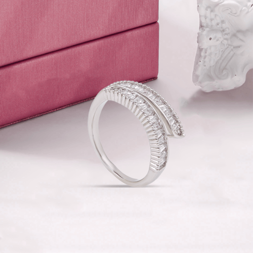 خاتم بديل الذهب صفين زركون فضي