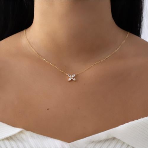 33|قلادة وردة الماركيز