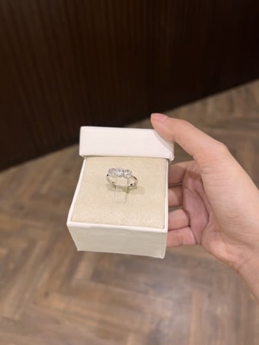 7| خاتم متكون من ثلاث دوائر