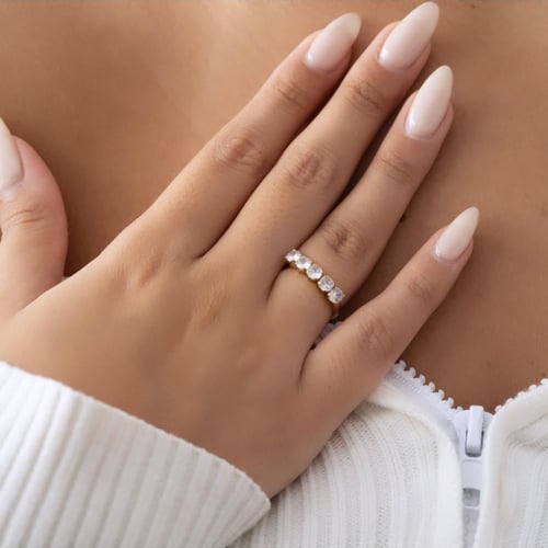 18|خاتم متكون من خمس داوئر