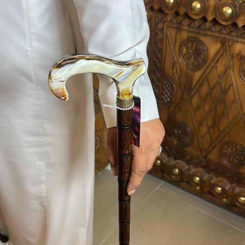 عكاز اسباني - مموج خشب الجوز