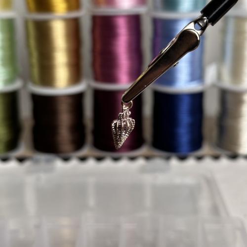 تشارمز اساور