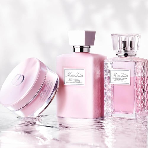 بودرة ميس ديور بلومينج المعطرة 16 جرام