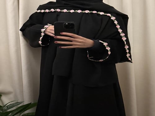 زهر - لون وردي واخضر