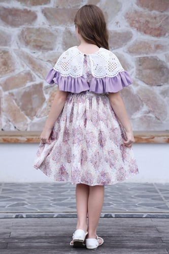 فستان بناتي مشجر يتميز بأبه كبيرة مزينة بفيونكة أع...