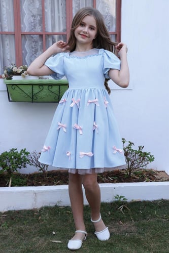 فستان بناتي