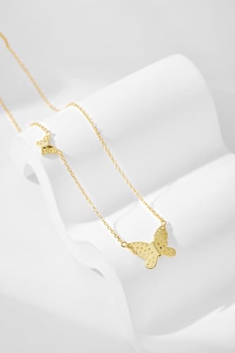 سلسلة فضة - رفّة جناح