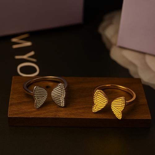 خاتم فضة - فراشة