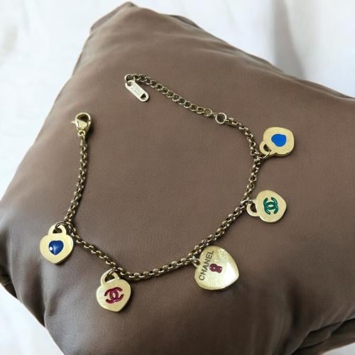 أسورة قلوب أستيل ذهبي