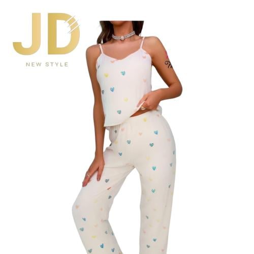 بجامة قلوب ملونة