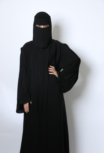 عباية كتف واسع