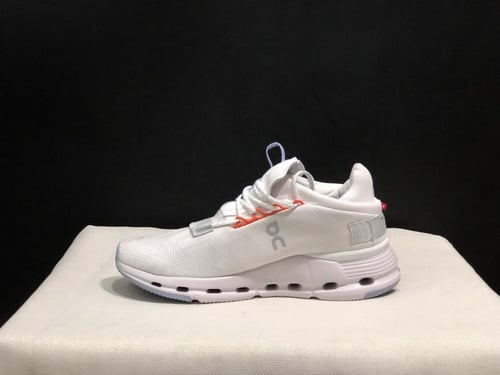 Cloudnova 'White Glacier'