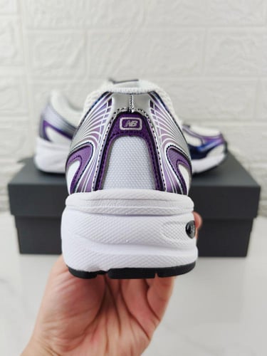 New Balance 740 ‘ Concord Grape ‘