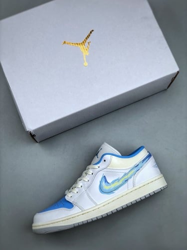 Air Jordan 1 Low SE 'Just Skate - University Blue'